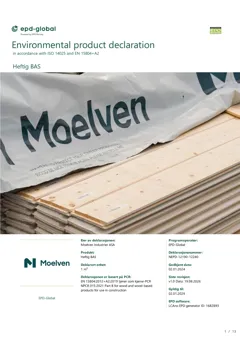 Primer-coated spruce wood cladding